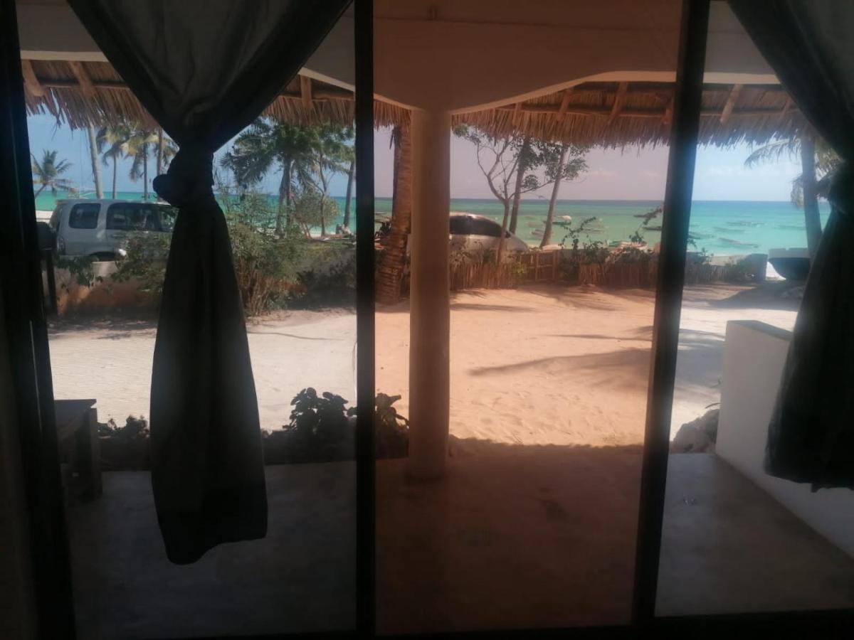 ホテル Maua Beach キジカジ エクステリア 写真